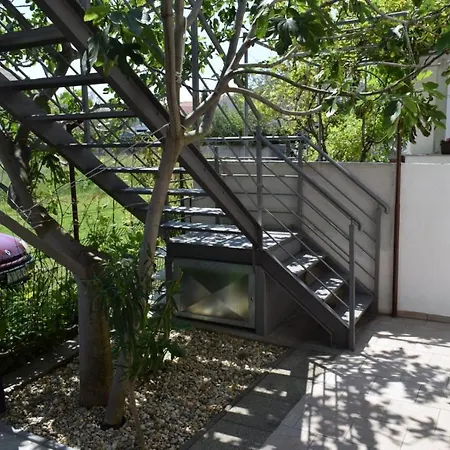 Lägenhet Veronika Nin