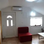 Veronika Apartment Nin