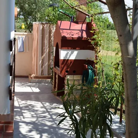 Veronika Апартаменты *