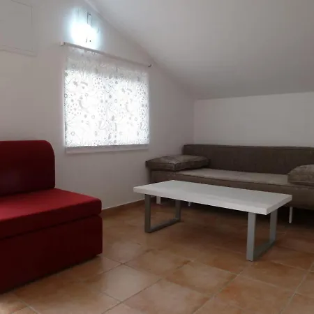 Veronika Apartment