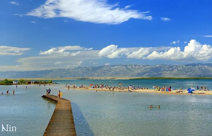 Veronika Apartman Nin